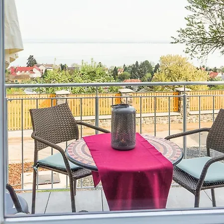 Villa Riza