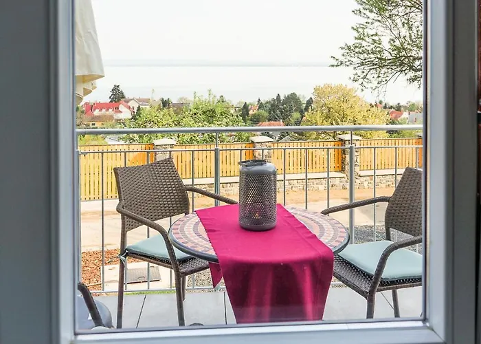 Villa Riza